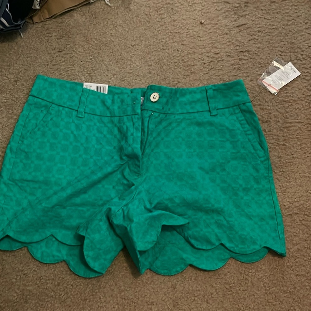 Crown & Ivy shorts